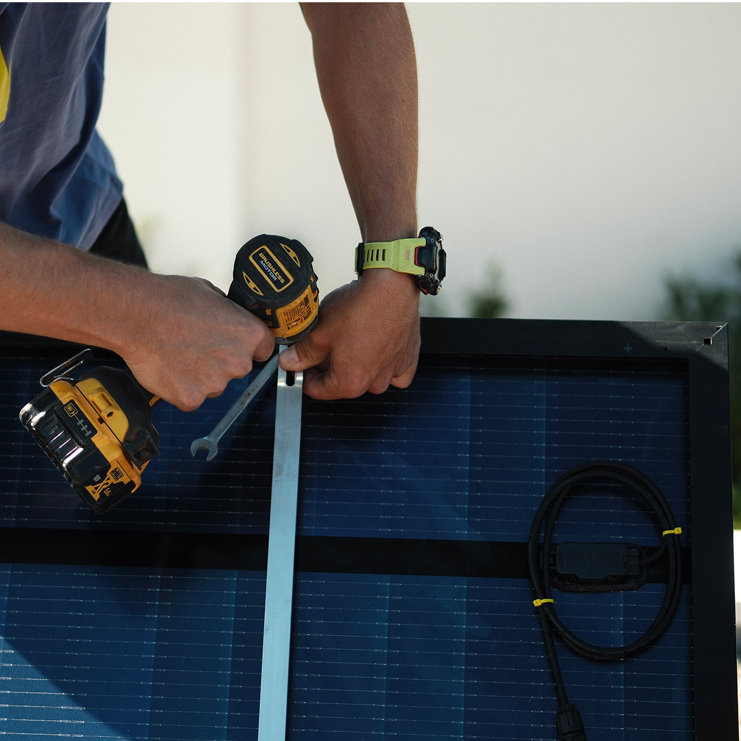 entreprise qui installe des panneaux solaires dans le 06